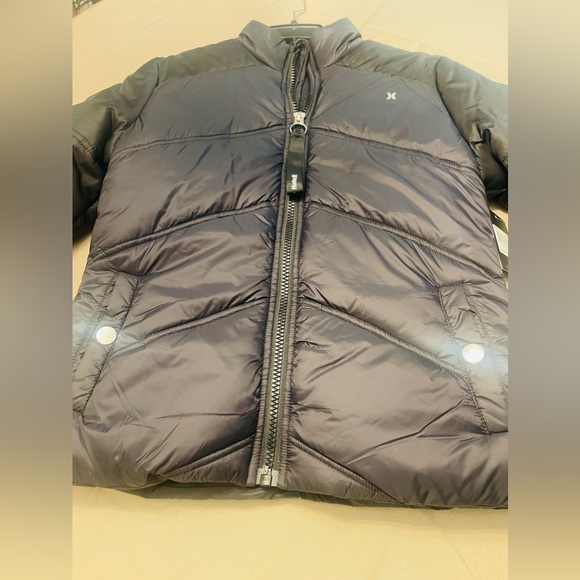 Hurley Puffer Black Jacket - Picture 5 of 12